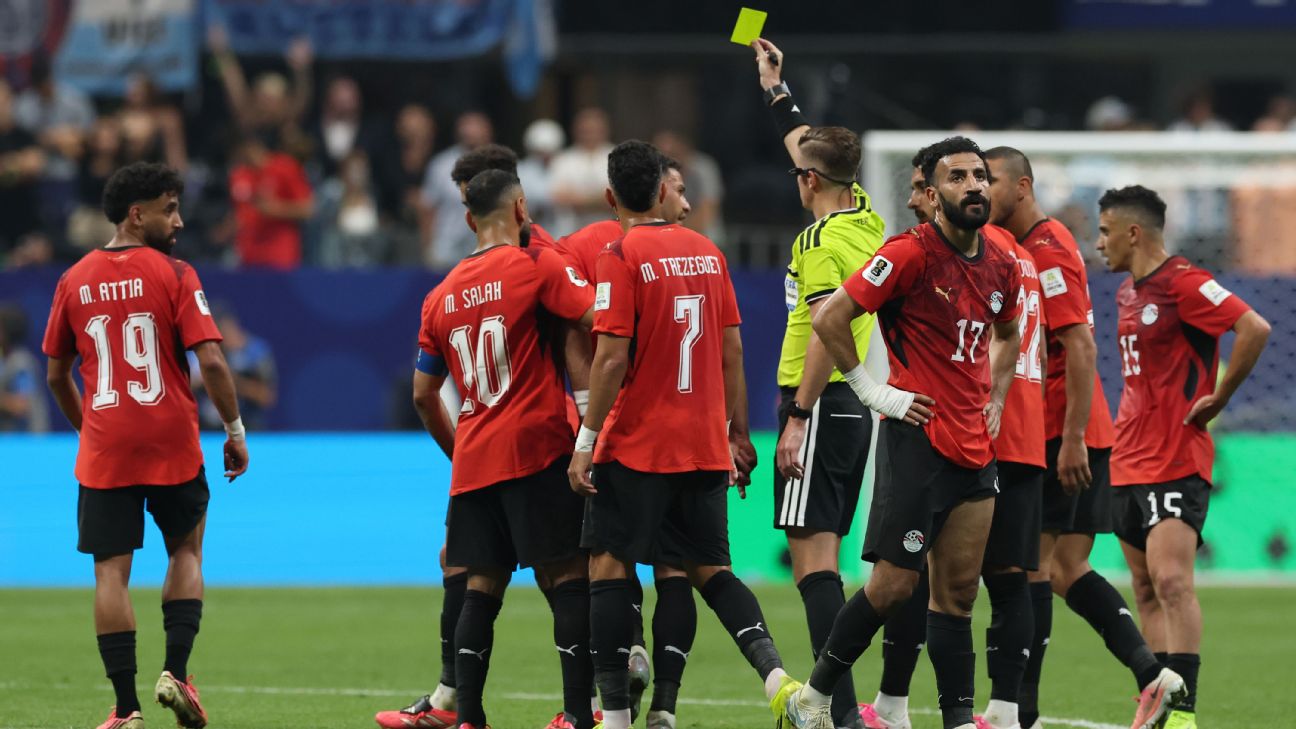 Egipto presentó una denuncia a la FIFA y señaló al árbitro como culpable de su derrota