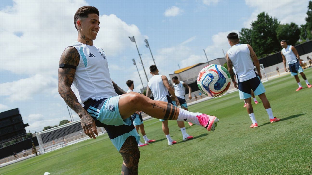 La Selección Argentina retomó los entrenamientos, con la cabeza puesta en Suiza