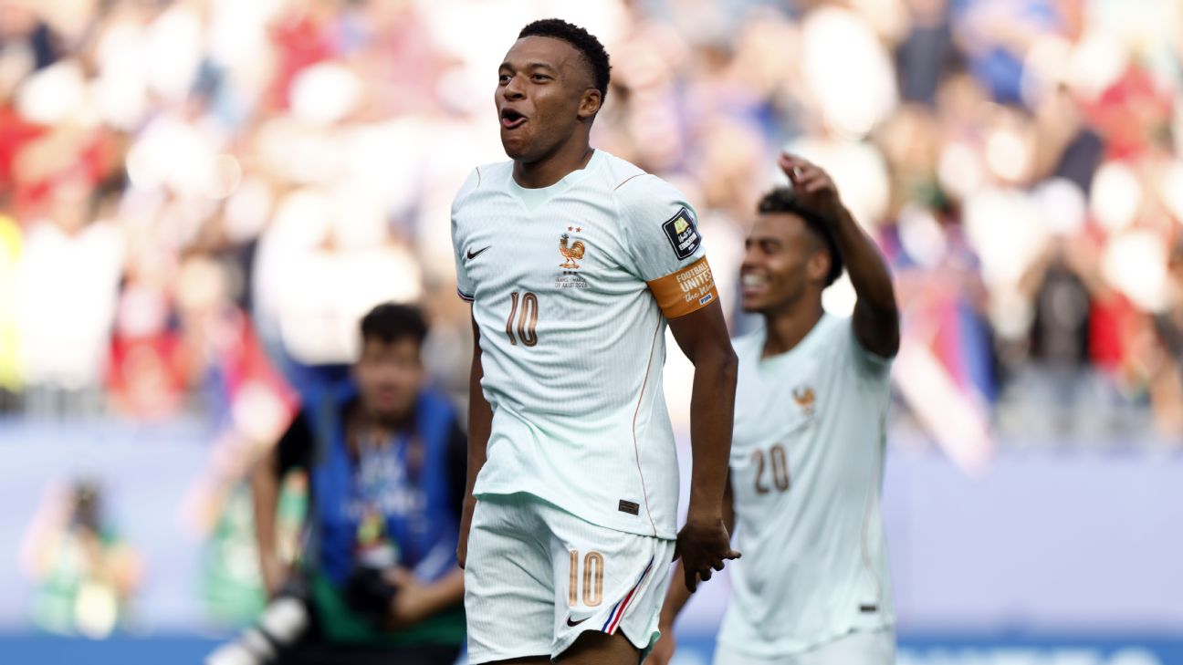 Mbappé, tras la clasificación de Francia: "Debemos seguir rindiendo a este nivel"