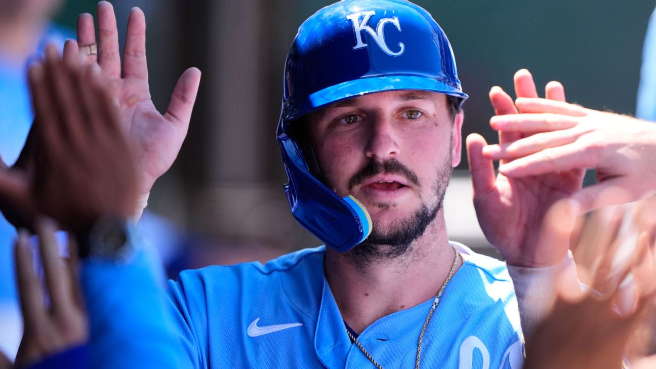 Royals put Vinnie Pasquantino on 10-day IL with sore wrist — ESPN MLB thumbnail
