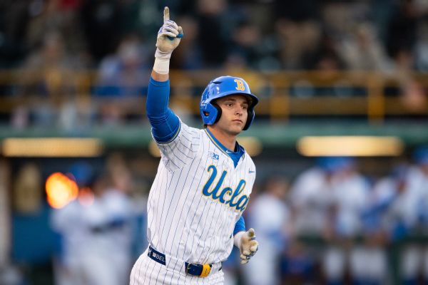 UCLA's Roch Cholowsky taken No. 1 overall in draft by White Sox