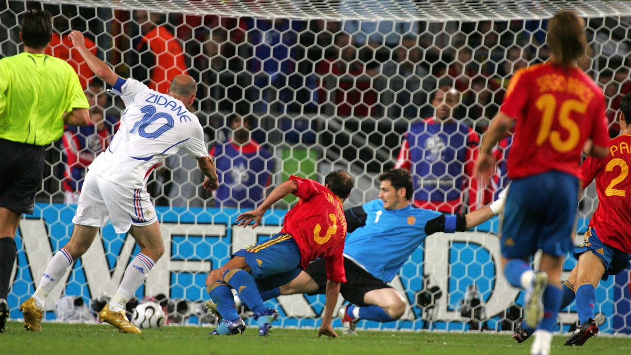 Zidane decisivo e virada: o que aconteceu na única vez que França e Espanha se enfrentaram na Copa do Mundo