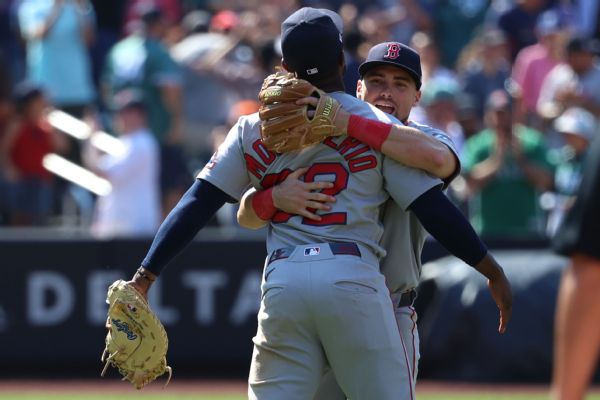 Surging Red Sox top Mets, cap first 9-0 road trip since 1977