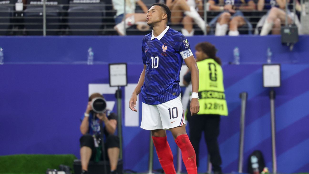 'Não vou fingir que não dói': Mbappé posta carta s...