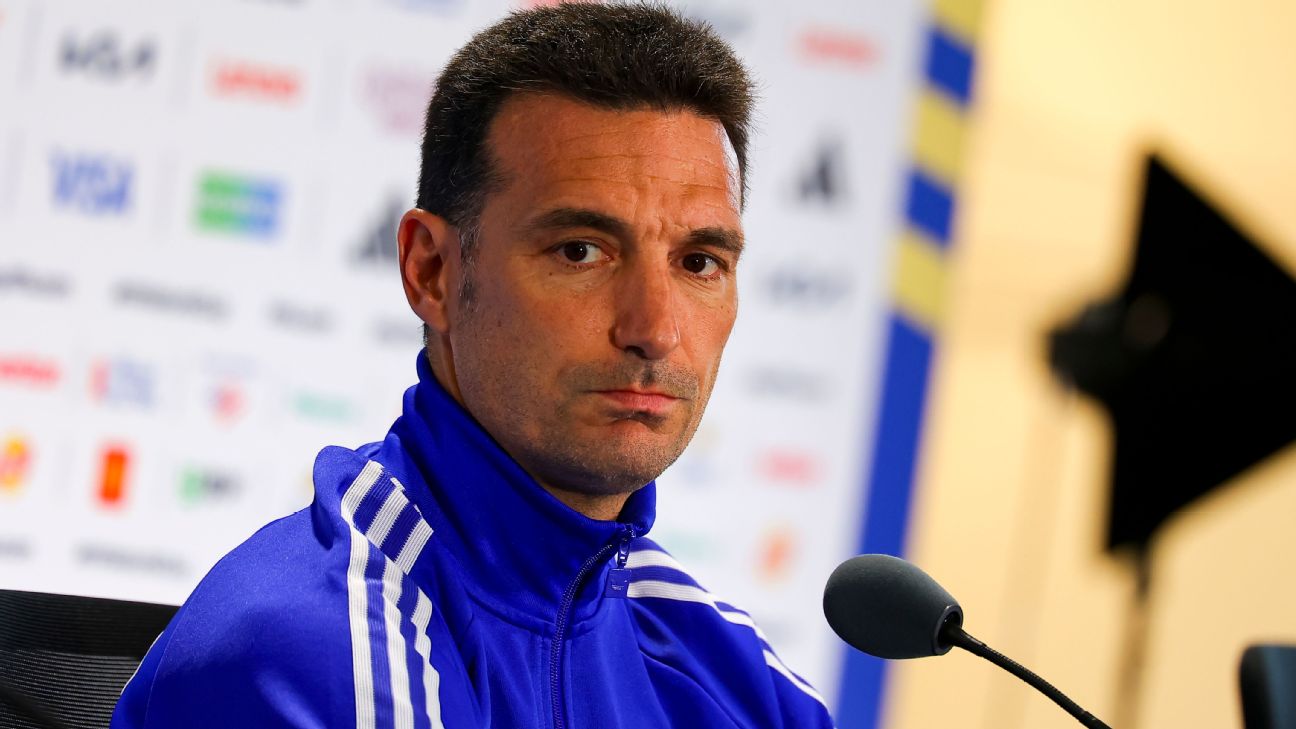 Scaloni: "Puede ser que hagamos cambios o que repitamos, a los chicos todavía no les dimos el equipo"