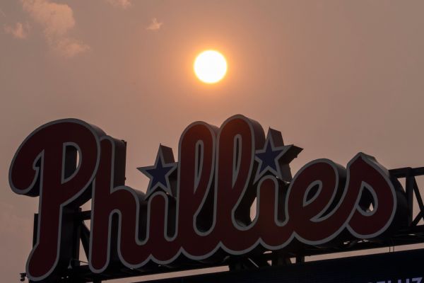 Under hazy conditions, Francisco Alvarez hits 2 HR in Mets' win