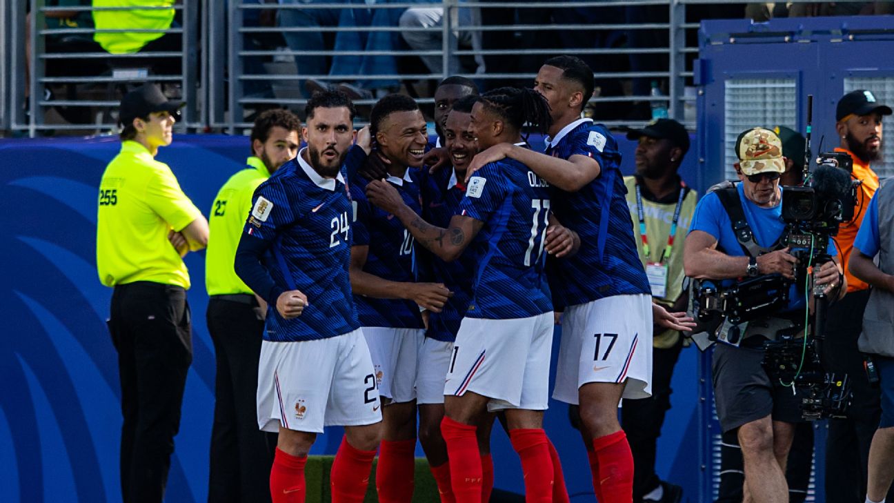 Estrela da França manda recado a rivais após queda na Copa do Mundo: 'Não se esqueçam...'