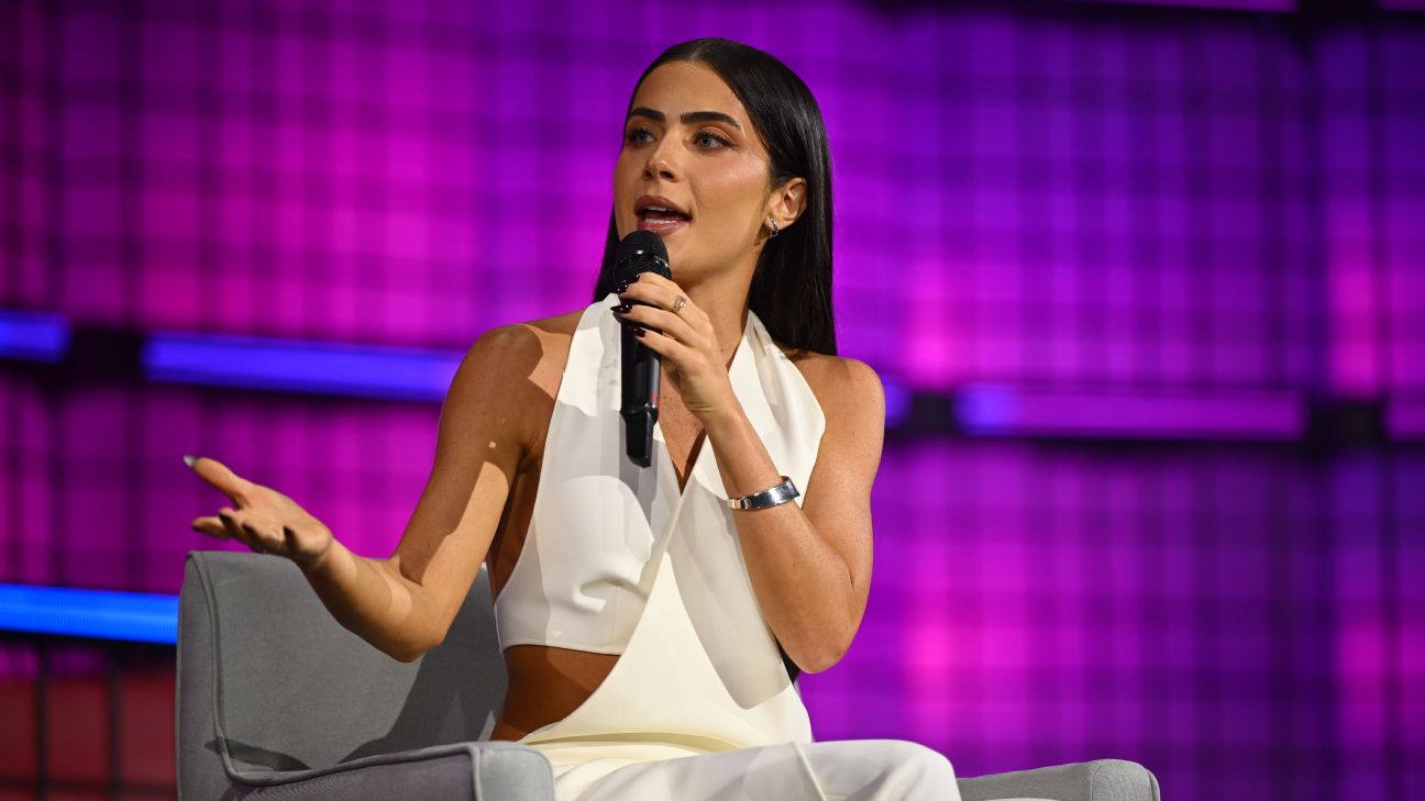 Jade Picon abre o jogo e revela por que esteve na abertura de França x Inglaterra na disputa do 3º lugar da Copa do Mundo