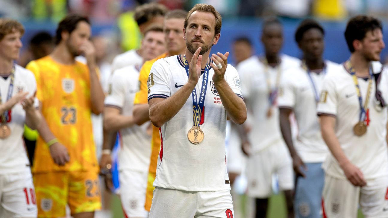 Sem cravar que jogará Copa de 2030, Kane sai em defesa de Tuchel após 3º lugar da Inglaterra, mas admite: 'Todos nós cometemos erros'