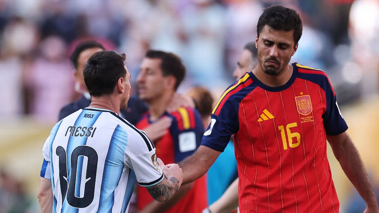 Rodri desbanca Messi e é eleito o melhor jogador da Copa do Mundo; veja todos os prêmios
