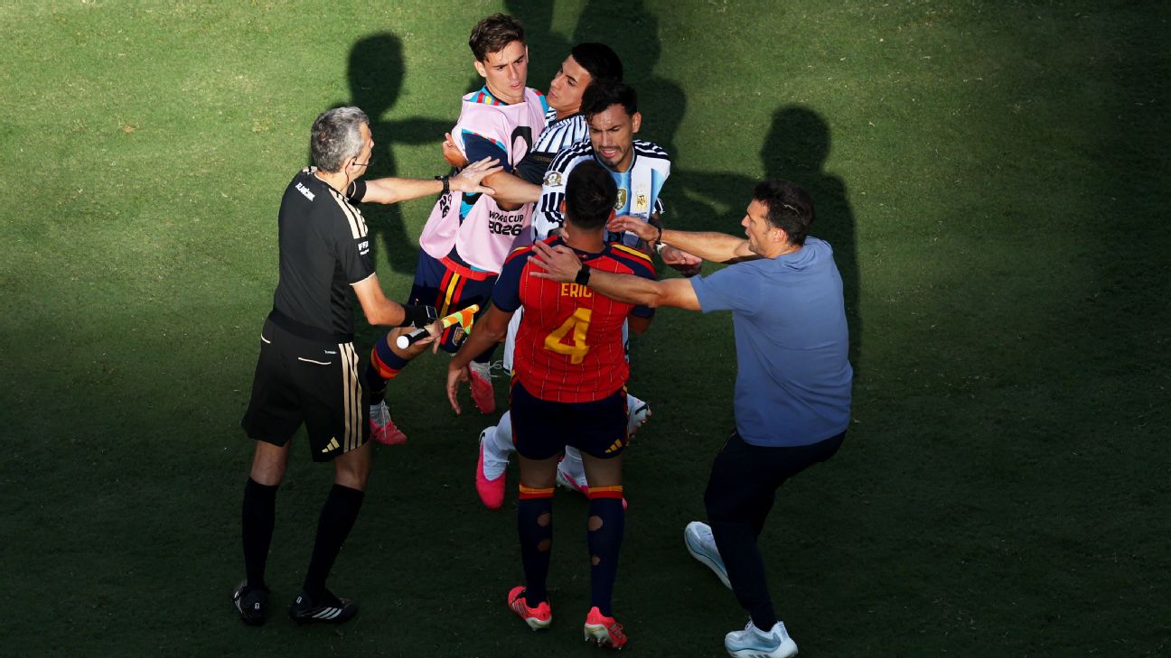 Joe Hart leads pundit criticism of Argentina behaviour in World Cup final defeat