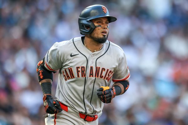 Giants scratch Arraez with cramps minutes before start of game
