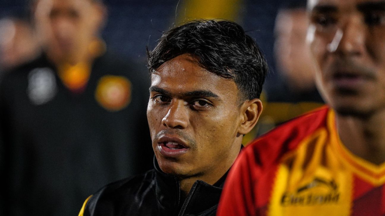 Aarón Suárez encontró en Herediano un refugio para volver a empezar - ESPN