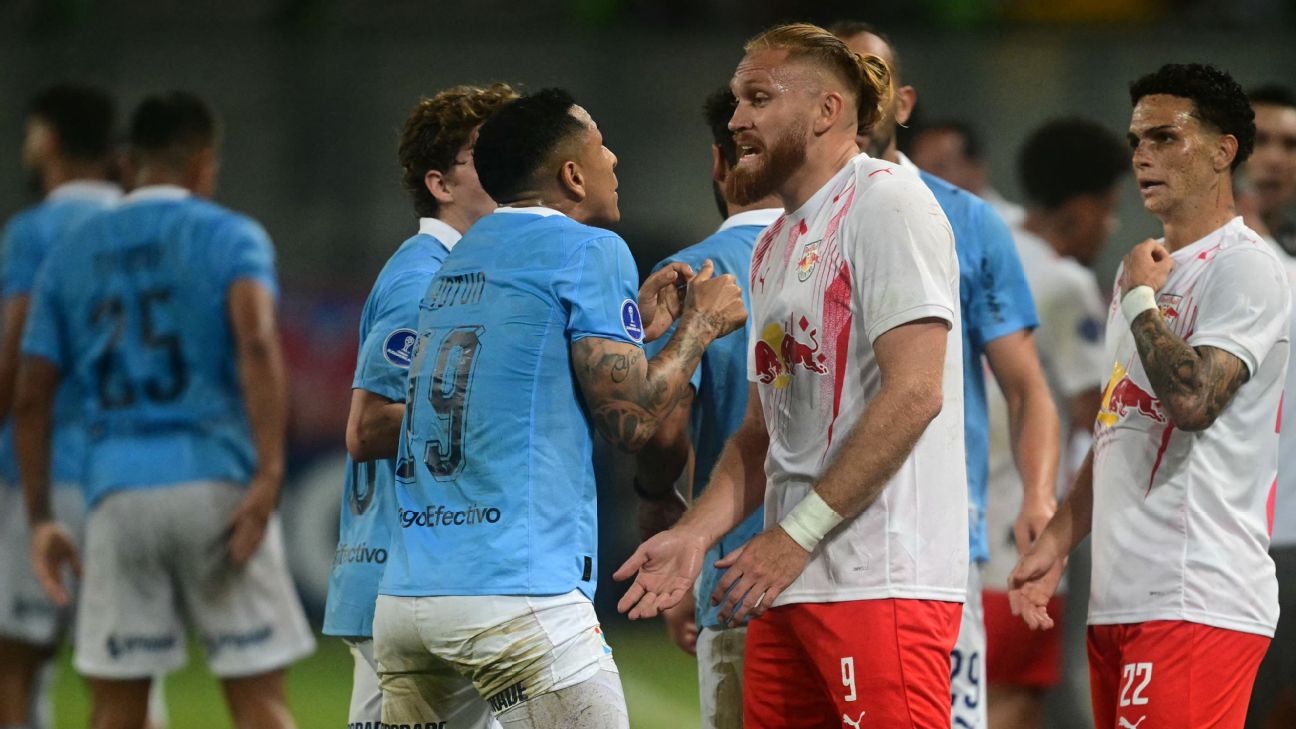 Red Bull Bragantino para na trave contra Sporting Cristal, volta com empate e avança na Sul-Americana com vitória simples