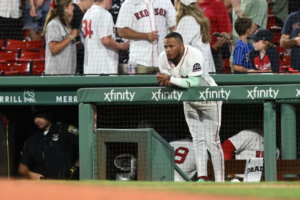 Orioles end Red Sox's record-tying 15-game winning streak