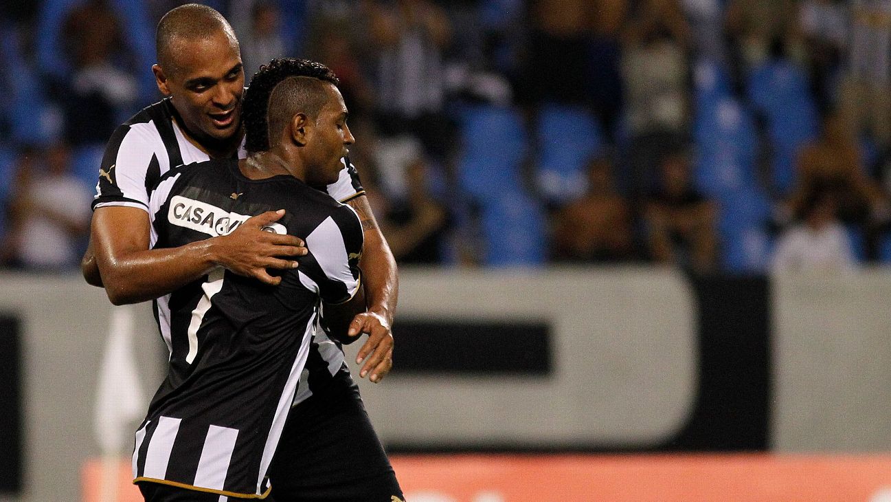 Quem foi Tássio, ex-jogador do Botafogo que morreu após forte ventania no Rio de Janeiro