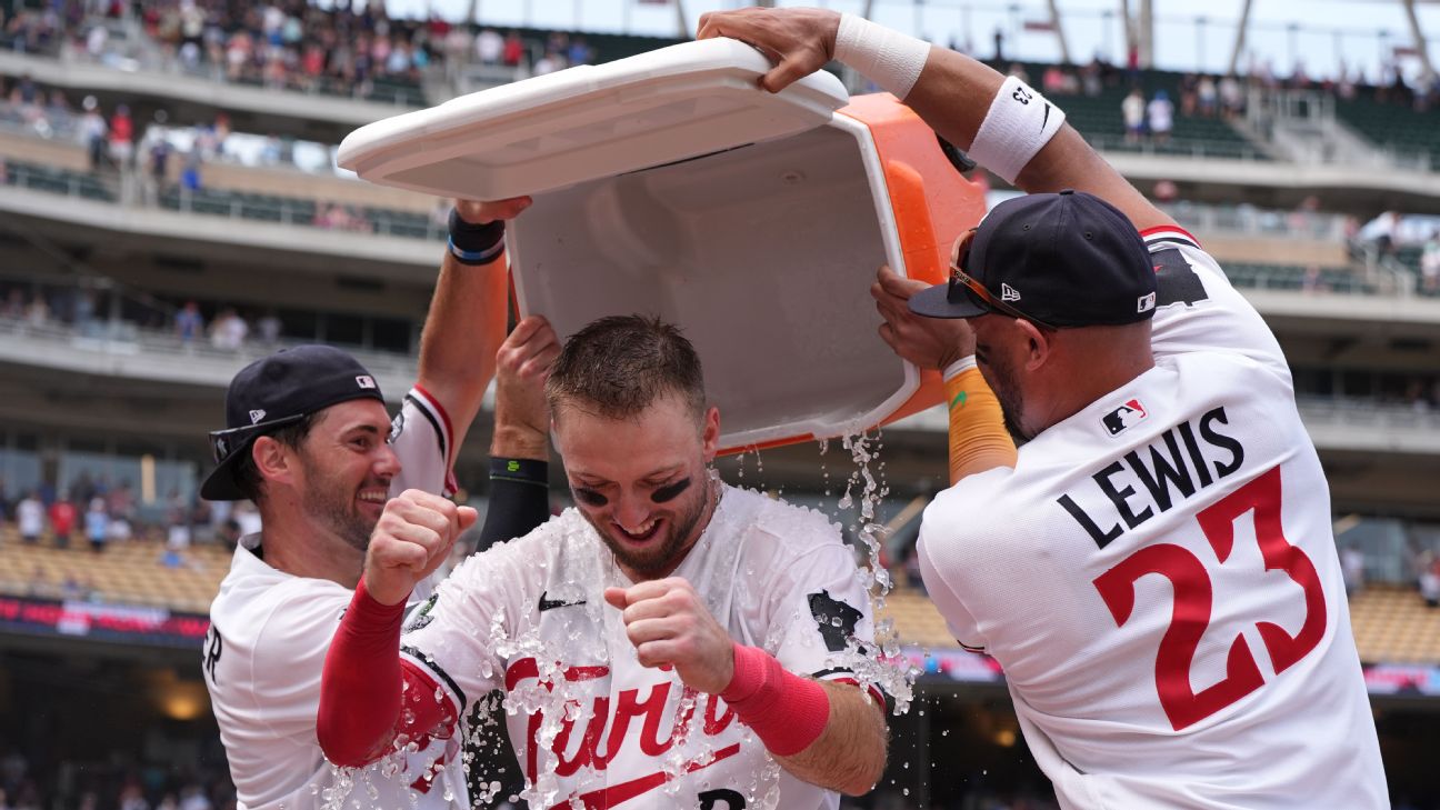 Twins' Kody Clemens blasts walk-off grand slam vs. Royals