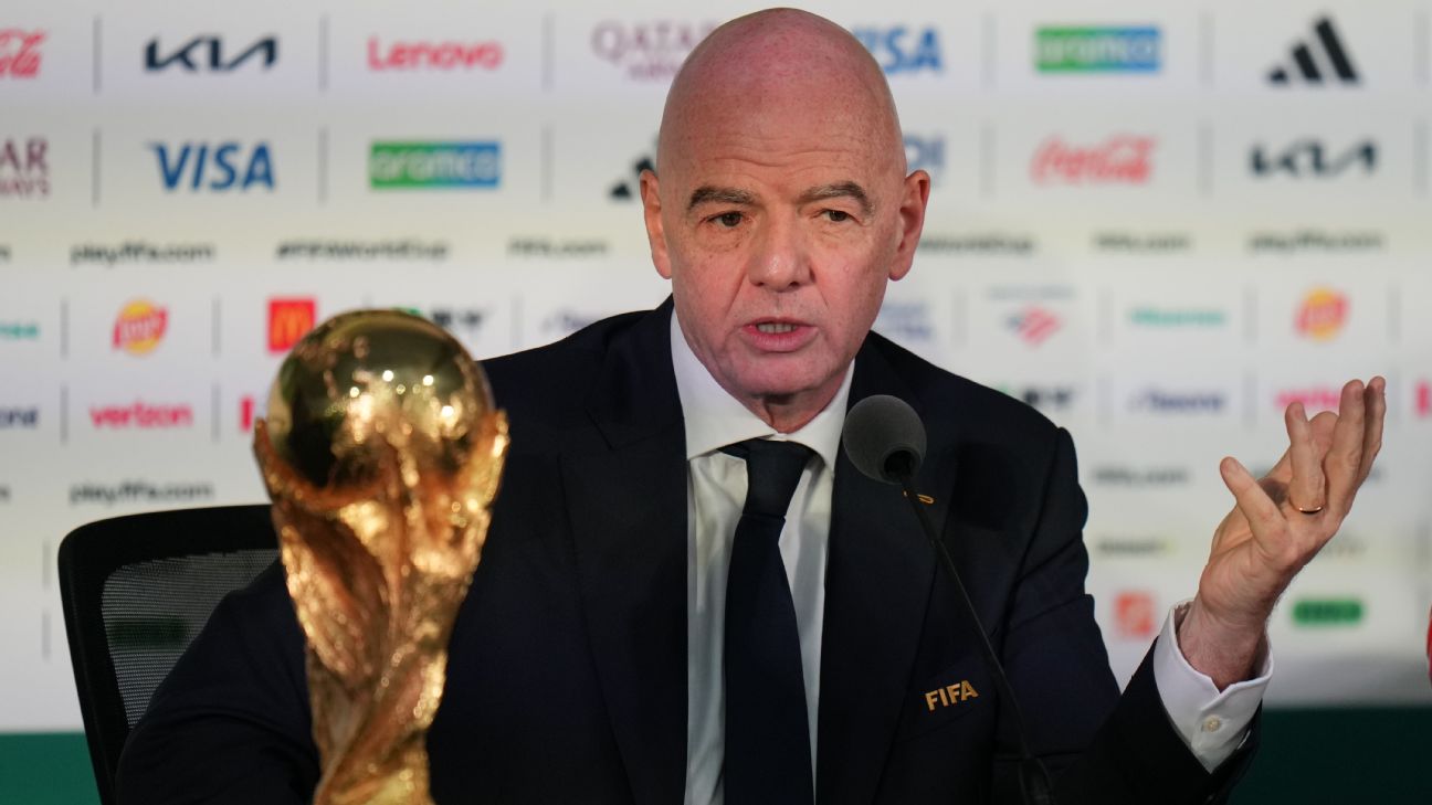 UEFA no sólo pone freno a Infantino sino que impediría su reelección