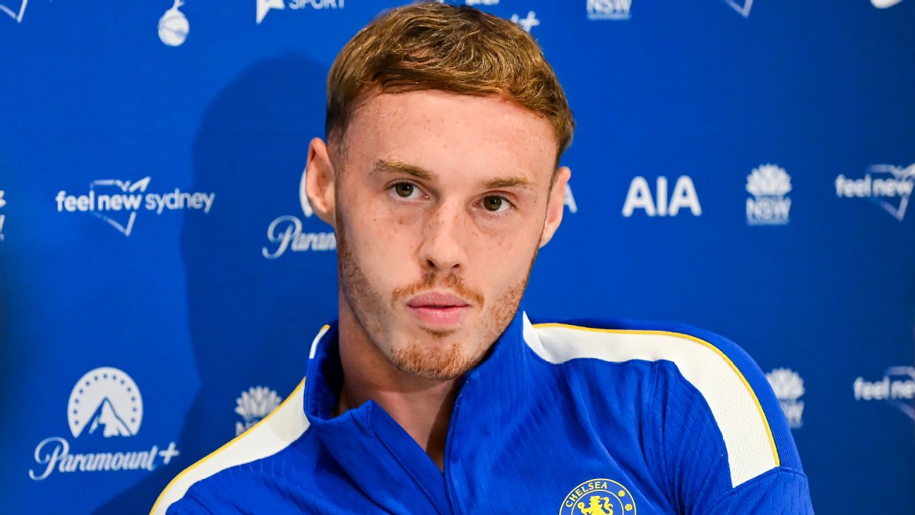Barrado por Tuchel, Palmer revela que dormiu durante jogo da Inglaterra na Copa