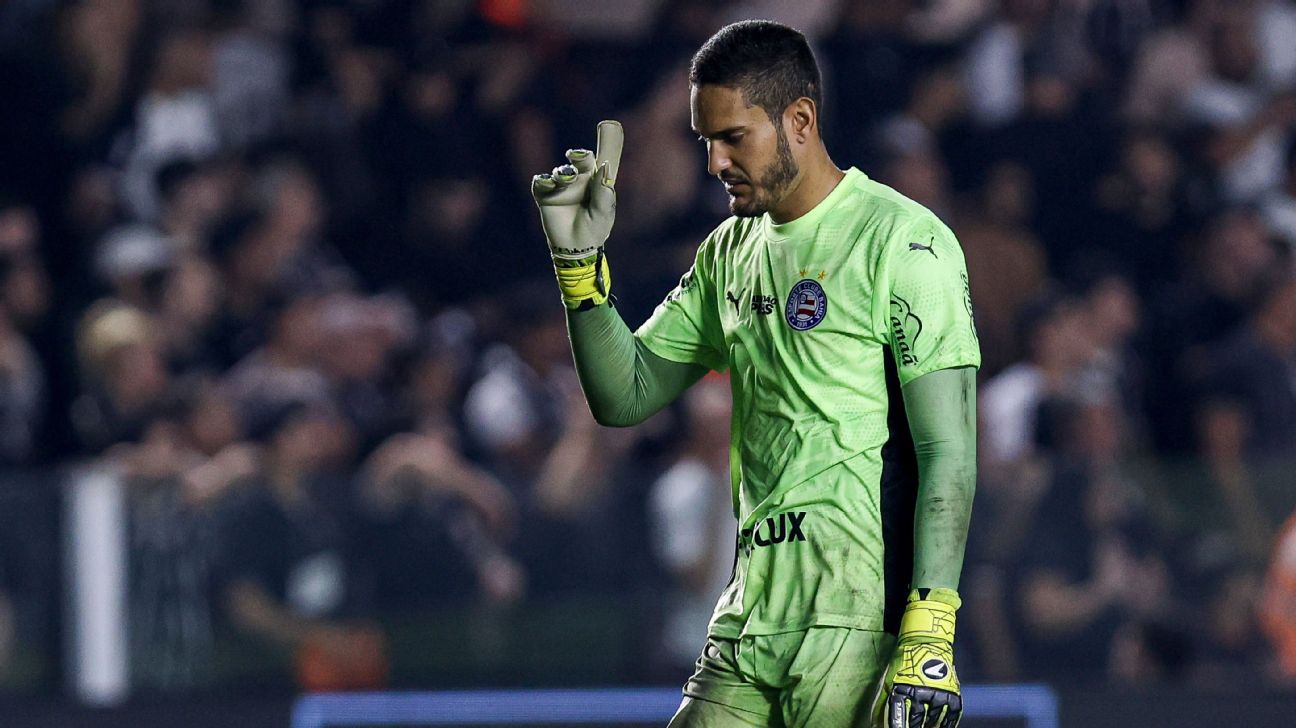 Goleiro Ronaldo, do Bahia, é o destaque da 21ª rodada no prêmio Bola de Prata ESPN 2026
