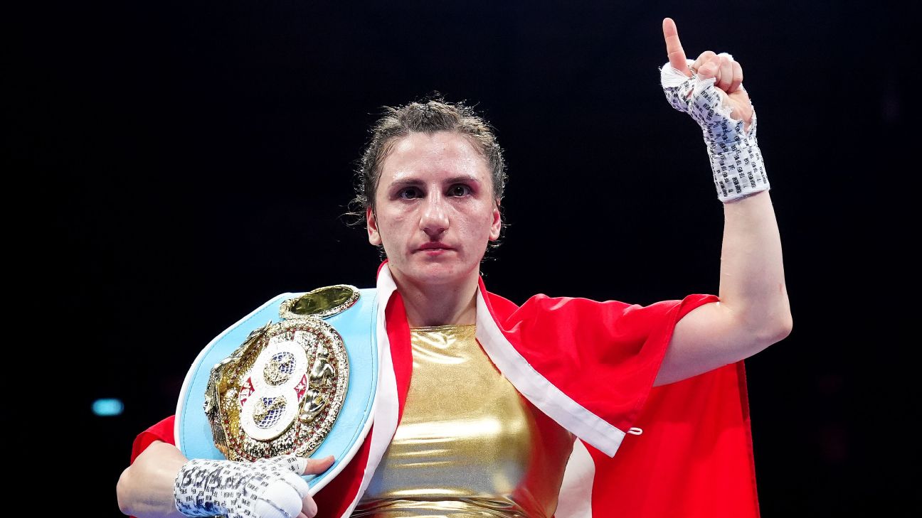 Lightweight champ Turhan signs with Paul's MVP