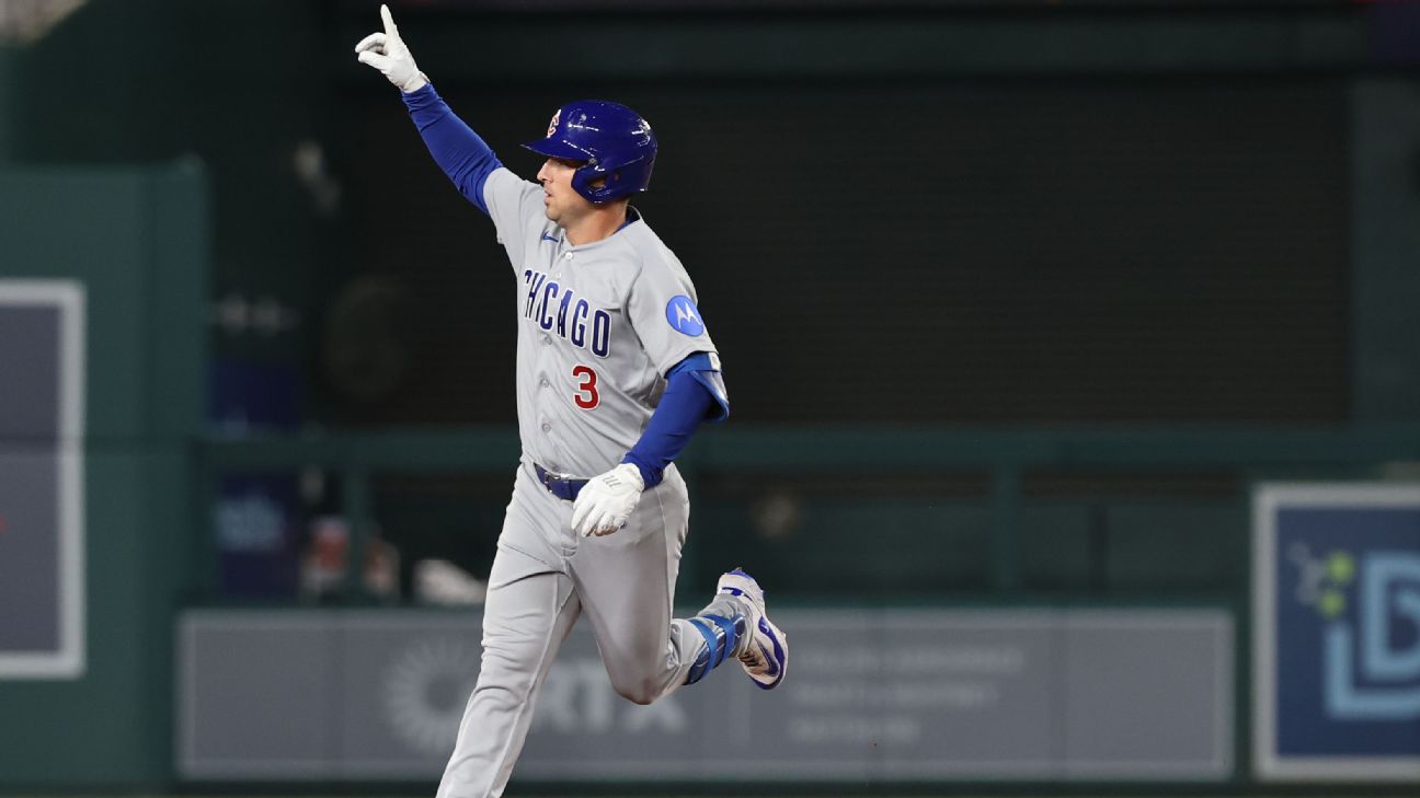Alex Bregman Hits Three Home Runs to Lead Chicago Cubs Over Nationals