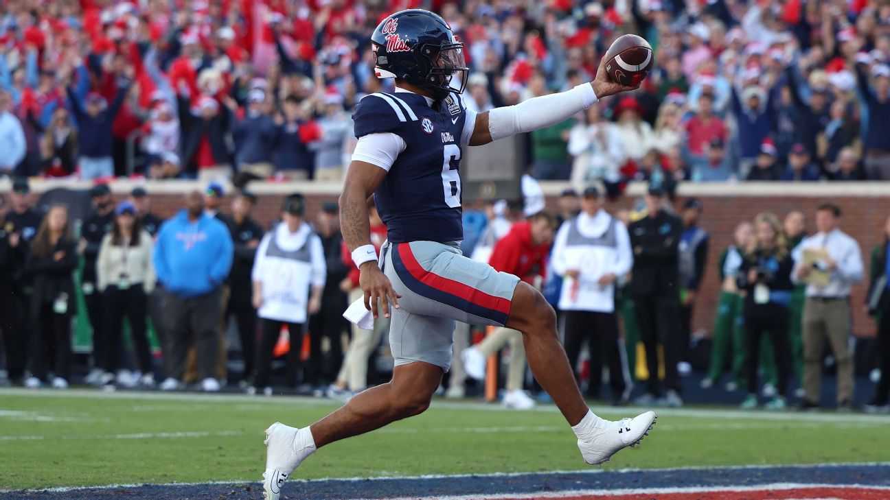 SEC betting preview: Making sense of the CFP, win totals and more