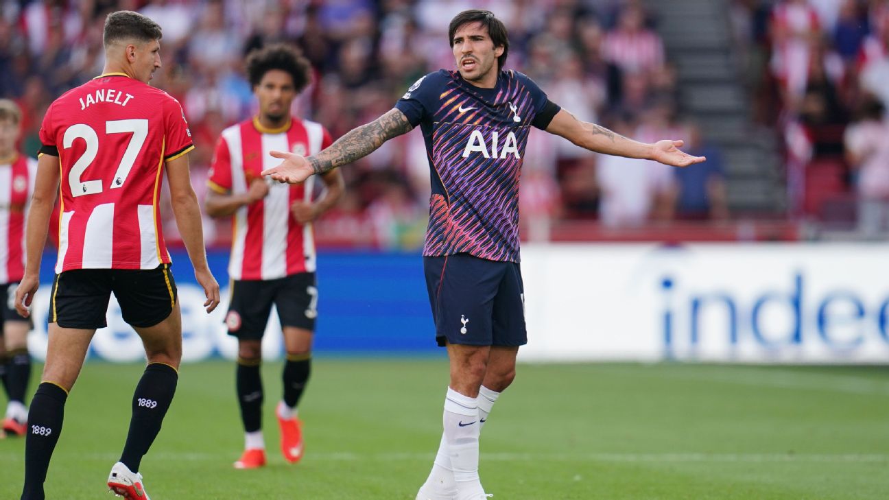 Brentford ไล่เพรสสูงใส่ Tottenham Hotspur ในช่วงต้นเกม