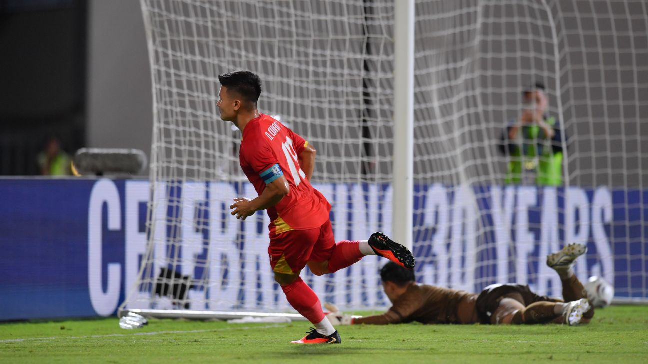 เวียดนามบุกชนะไทย 2-0 นัดแรกชิงแชมป์อาเซียน 2026 ที่ราชมังคลากีฬาสถาน รูปประกอบข่าวฟุตบอล