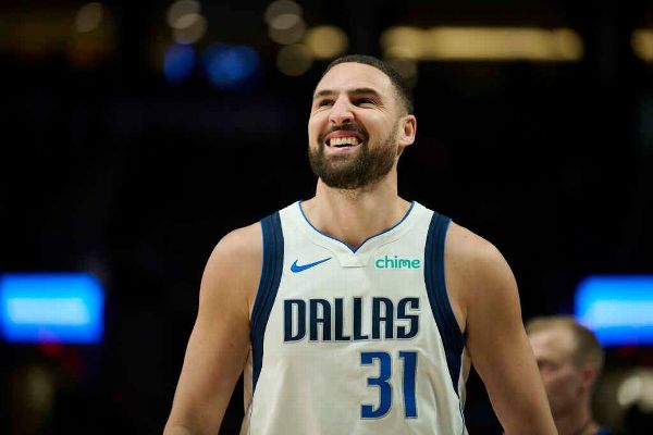 Klay Thompson lands with Heat after clearing waivers