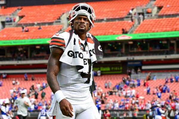Browns QB Watson cited for speeding in August, pleads not guilty