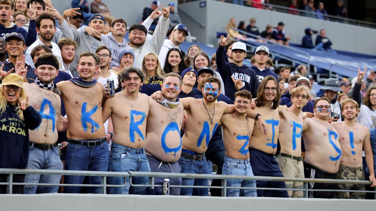 Akron alum named winner of 'Offensive Coordinator of the Game' promotion