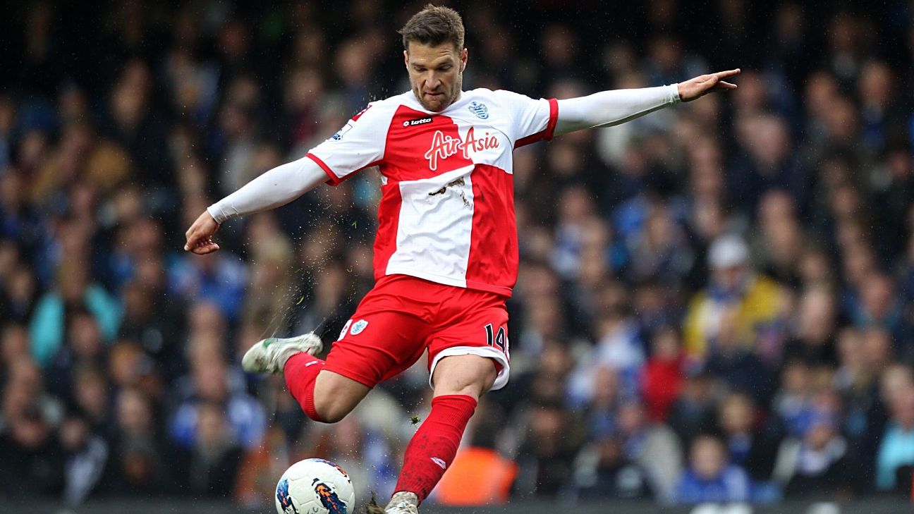 QPR เป็นห่วง Akos Buzsaky หลังอดีตมิดฟิลด์ถูกแจ้งหายที่ฮังการี รูปประกอบข่าวฟุตบอล