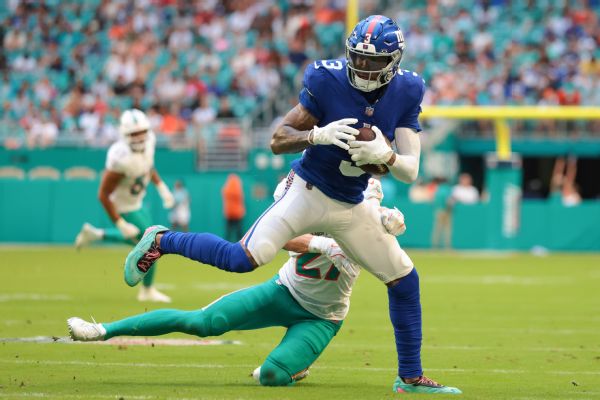 Giants' Harbaugh talks up Beckham's camp as final cuts approach