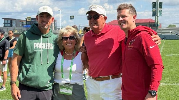 Matt and Mike LaFleur hold joint Cardinals-Packers practice in front of family