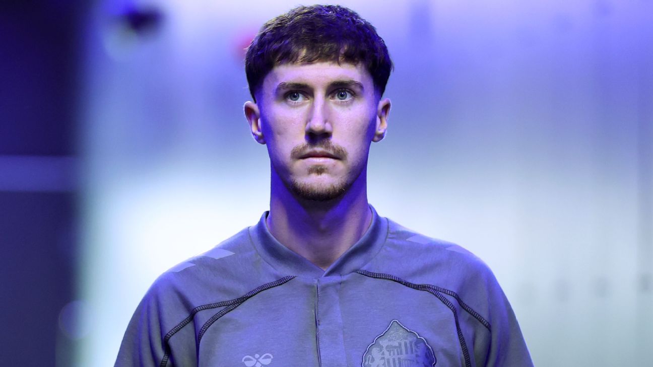 Everton ลุ้นปิดดีล £20 ล้านคว้า Trai Hume จาก Sunderland ก่อนตลาดปิด รูปข่าวฟุตบอล