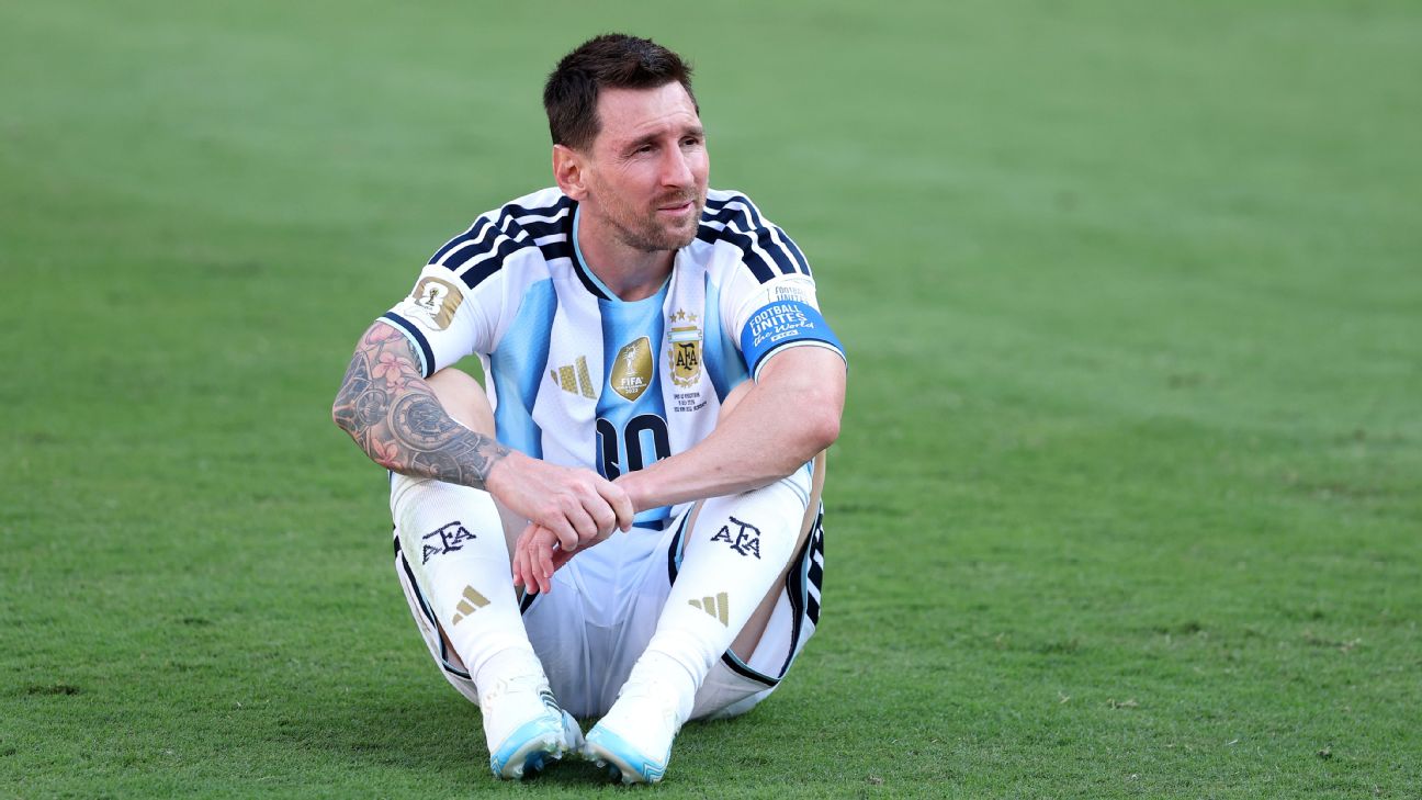Lionel Messi ประกาศรีไทร์จากทีมชาติ อัปเดตสดหลังตัดสินใจอำลาอาร์เจนตินา รูปประกอบข่าวฟุตบอล