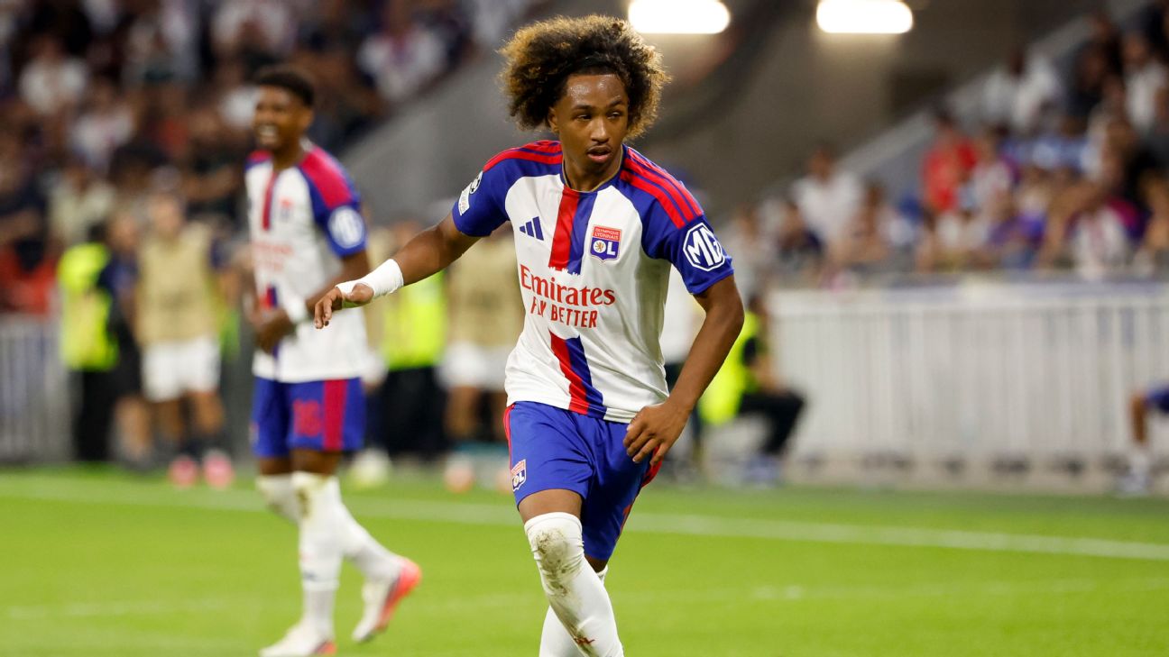 Sunderland ปิดดีลคว้า Malick Fofana จาก Lyon ค่าตัวสูงสุด €35m สัญญาถึงปี 2031 รูปประกอบข่าวฟุตบอล