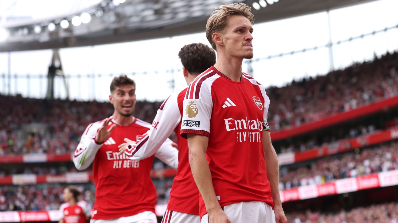 Arsenal พลิกชนะ Chelsea 2-1 ศึกดาร์บีลอนดอน Kai Havertz ยิงทีมเก่า รักษาสถิติออกสตาร์ตพรีเมียร์ลีกสมบูรณ์แบบ รูปประกอบข่าวฟุตบอล
