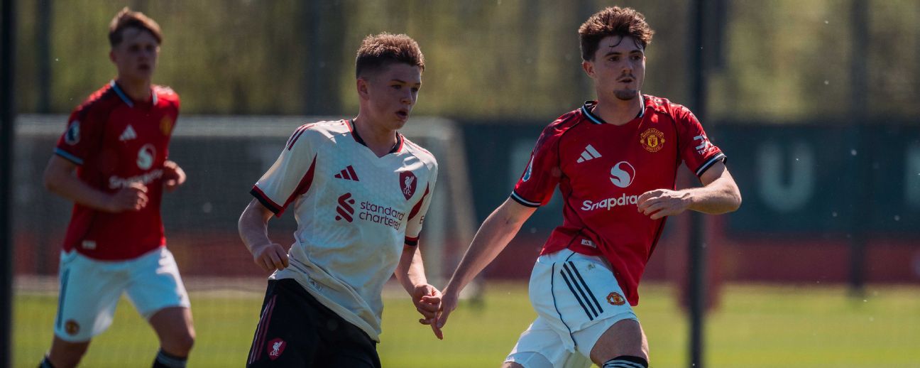 James Overy นักเตะออสเตรเลียวัย 18 ปี ย้ายจากอะคาเดมีแมนเชสเตอร์ ยูไนเต็ดไปร่วมทีม Sydney FC