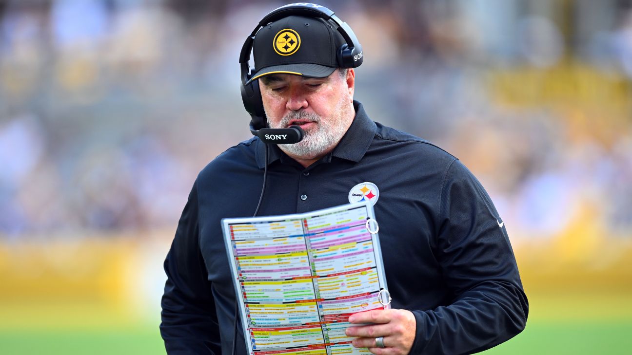 McCarthy gets game ball from Rodgers after Steelers' win