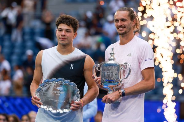 อเล็กซานเดอร์ ซเวเรฟ ชนะ เบน เชลตัน 4 เซต คว้าแชมป์ US Open 2026 รูปประกอบข่าวฟุตบอล