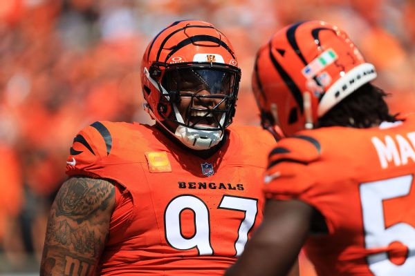 Lawrence, Bengals' other defensive additions key win vs. Bucs