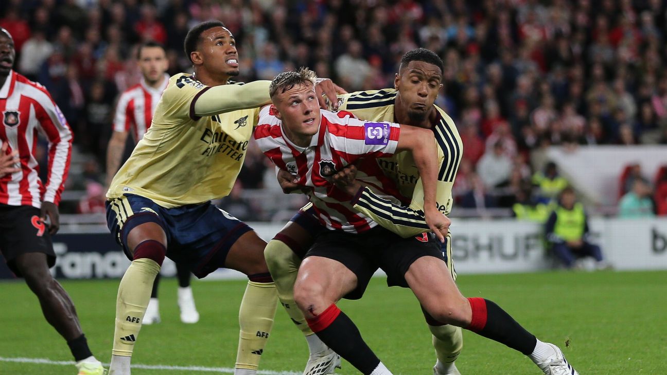Arsenal เตรียมติดต่อ Pro Ref ขอคำชี้แจงจุดโทษเกมชนะซันเดอร์แลนด์ 2-0 รูปประกอบข่าวฟุตบอล