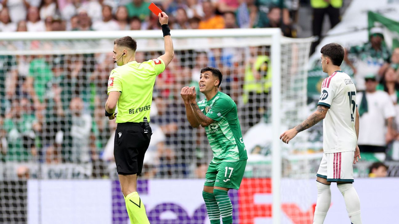 Article image accompanying Real Madrid win U20 cup, three red cards for Santiago Wanderers on WagerUp Sports News. Article image accompanying Real Madrid win U20 cup, three red cards for Santiago Wanderers on WagerUp Sports News.
