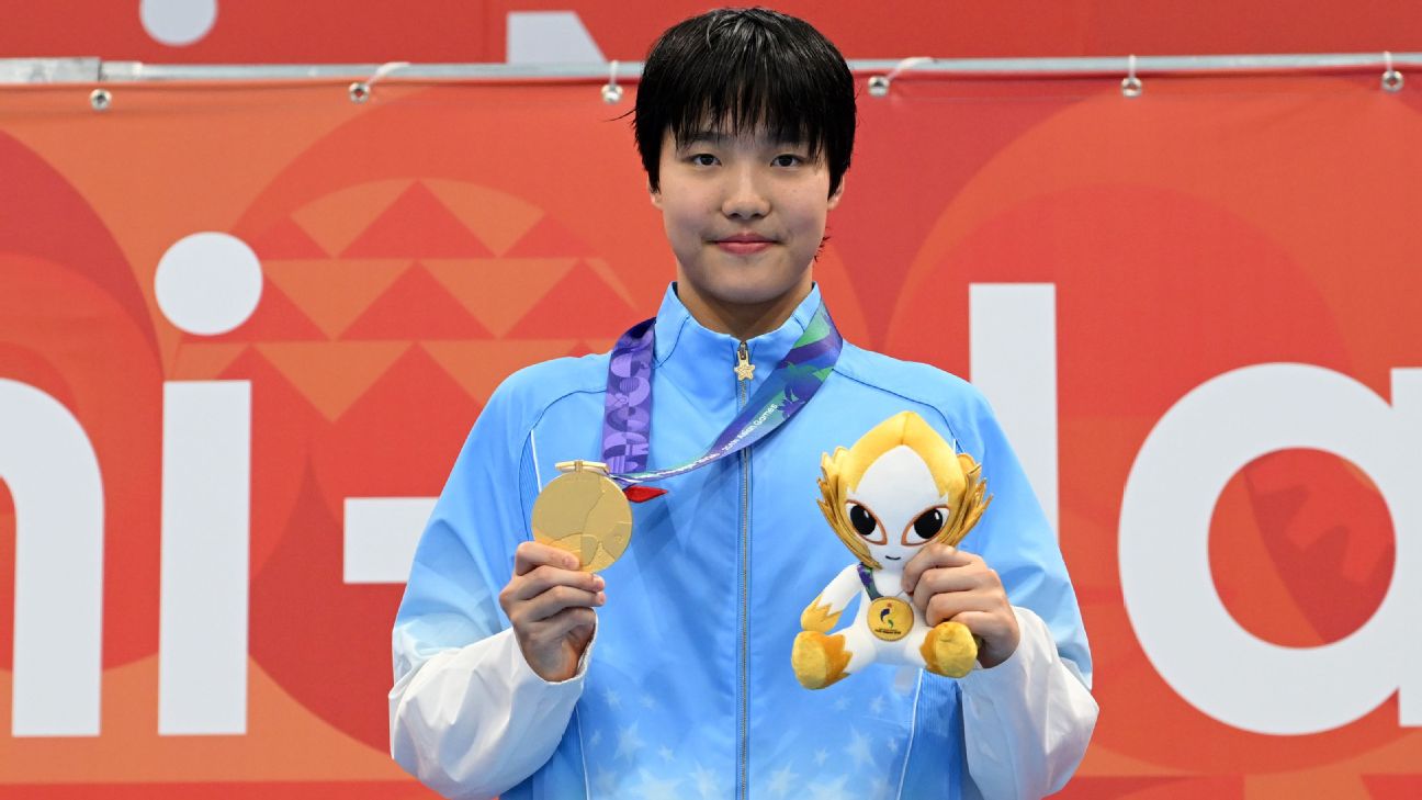 Article image accompanying Chinese swimmer Yu Zidi, 13, wins second gold at Asian Games on WagerUp Sports News. Article image accompanying Chinese swimmer Yu Zidi, 13, wins second gold at Asian Games on WagerUp Sports News.