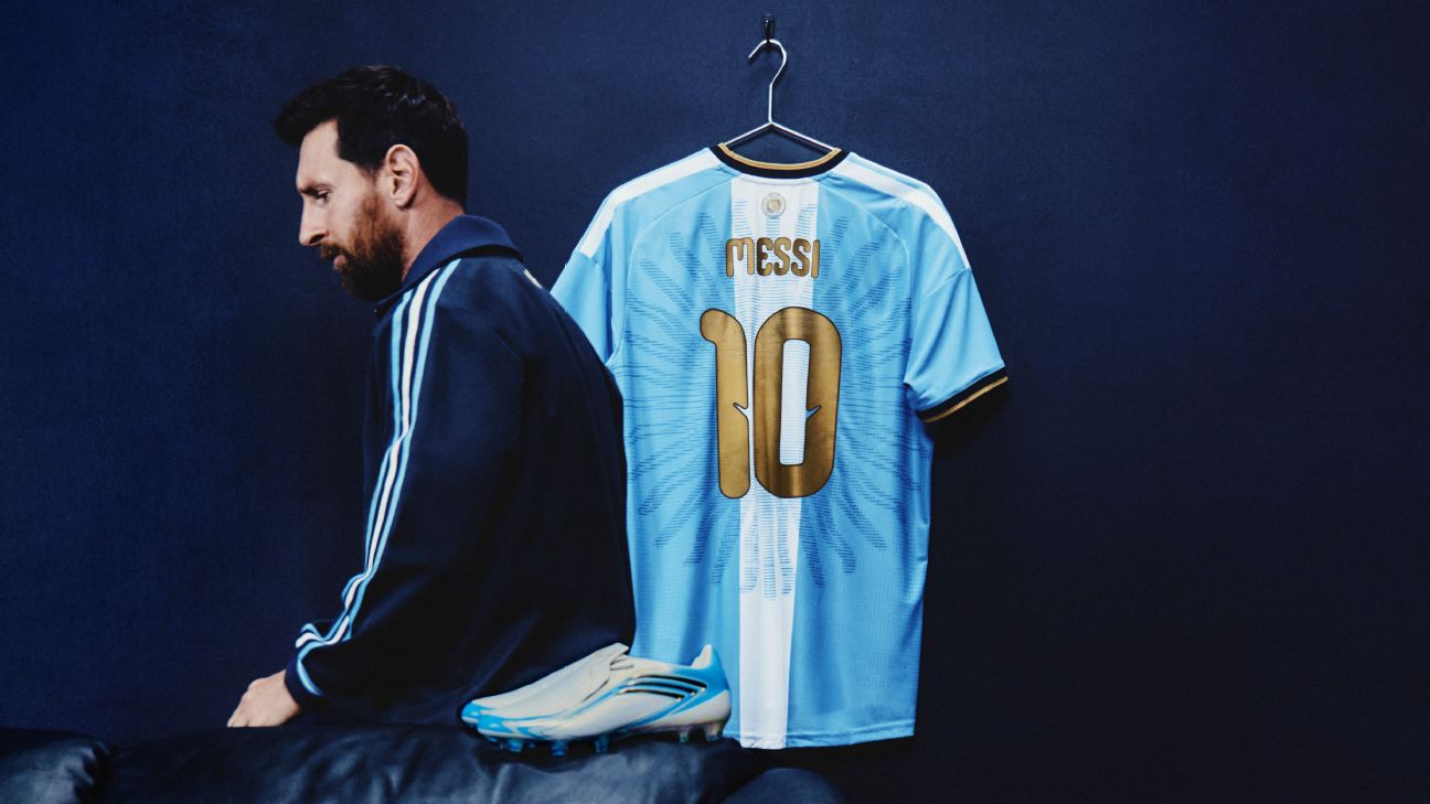 Back of special kit for Lionel Messi's final Argentina match