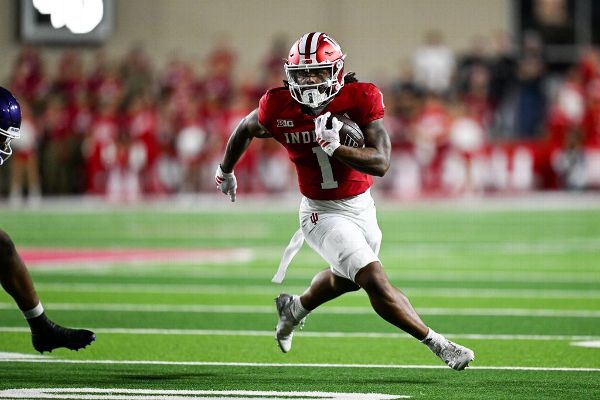 Article image accompanying No. 5 Indiana loses RB Turbo Richard to right leg injury on WagerUp Sports News. Article image accompanying No. 5 Indiana loses RB Turbo Richard to right leg injury on WagerUp Sports News.
