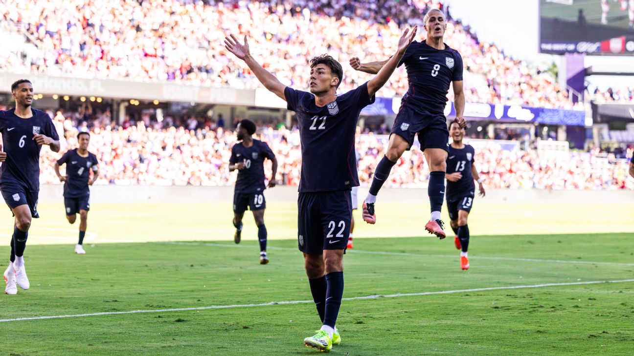 Justin Ellis — Article image accompanying USMNT player ratings: Ellis gets 9, Berhalter 10 in Peru rout on WagerUp Sports News. Justin Ellis — Article image accompanying USMNT player ratings: Ellis gets 9, Berhalter 10 in Peru rout on WagerUp Sports News.