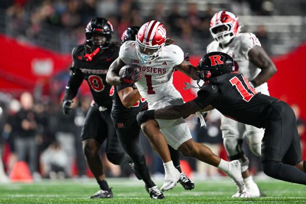 Turbo Richards broke out for 204 of Indiana's season-best 329 rushing yards in Saturday's win over Rutgers. — Article image accompanying Richard returns in top form, runs for 204 yards in Hoosiers' rout on WagerUp Sports News.